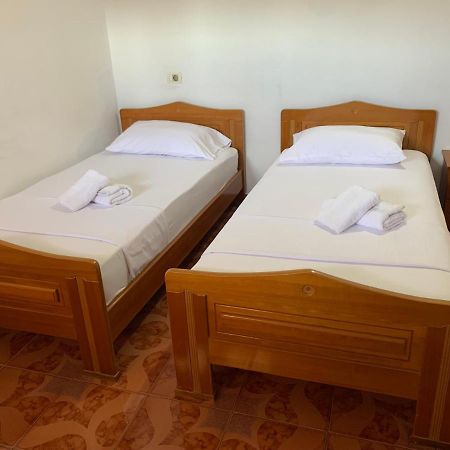 Hillside Apartments Ksamil Bagian luar foto