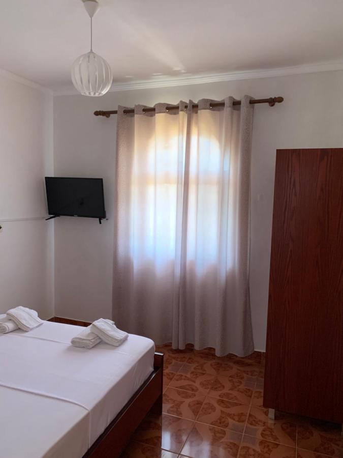 Hillside Apartments Ksamil Bagian luar foto
