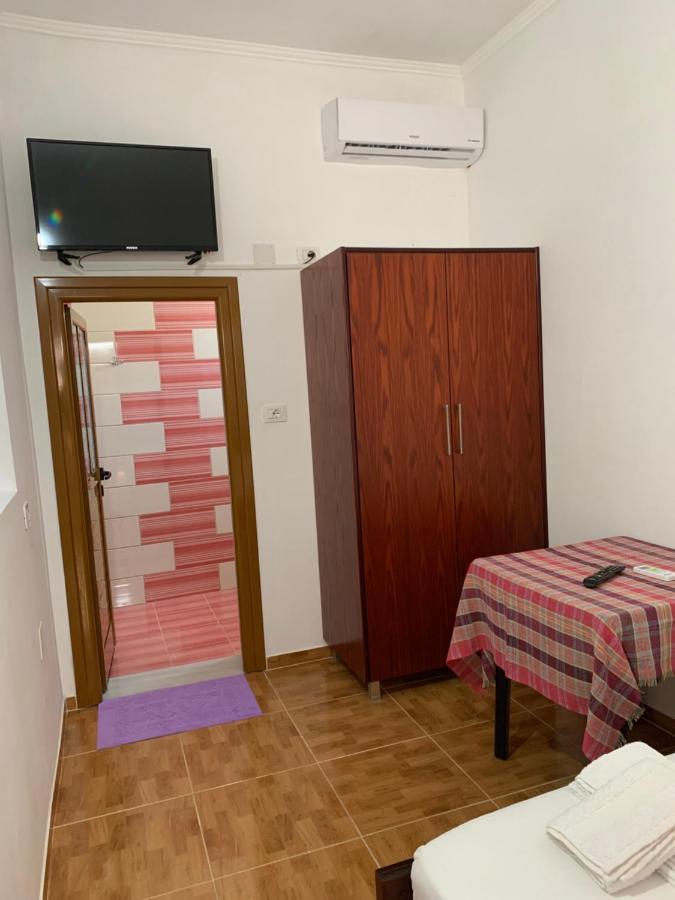 Hillside Apartments Ksamil Bagian luar foto