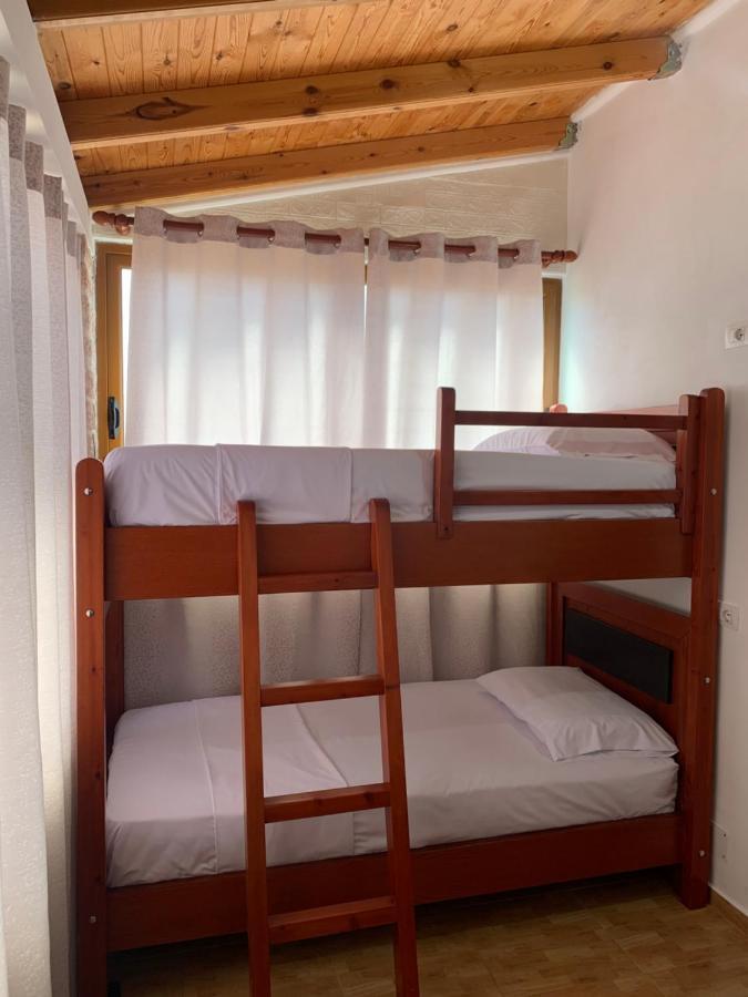 Hillside Apartments Ksamil Bagian luar foto